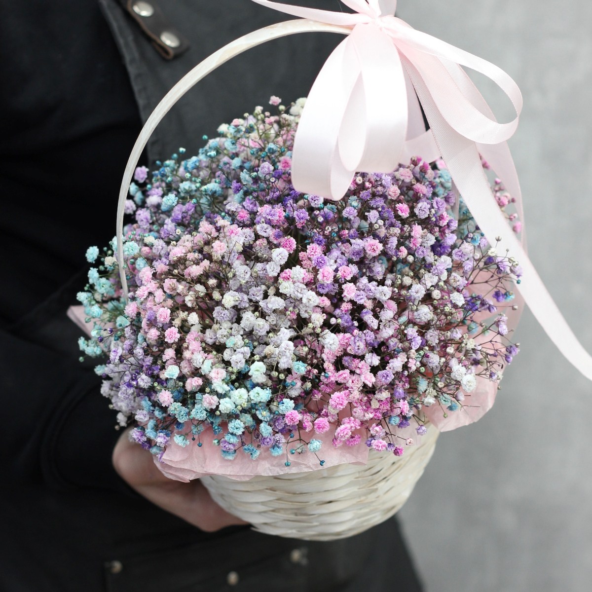 korzina s gipsofiloj 5